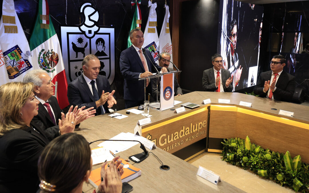 Rinde Héctor García Segundo Informe ante Cabildo